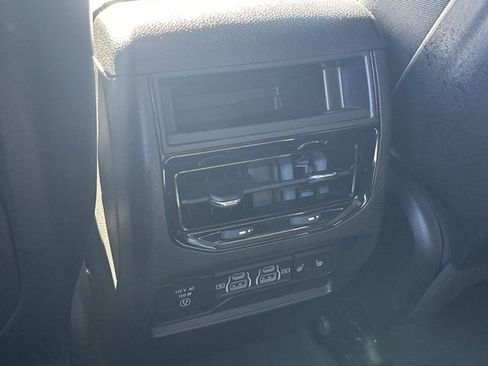 Used 2023 Jeep Grand Cherokee 30th Anniversary image 28