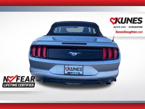 Used 2023 Ford Mustang Convertible RWD image 10