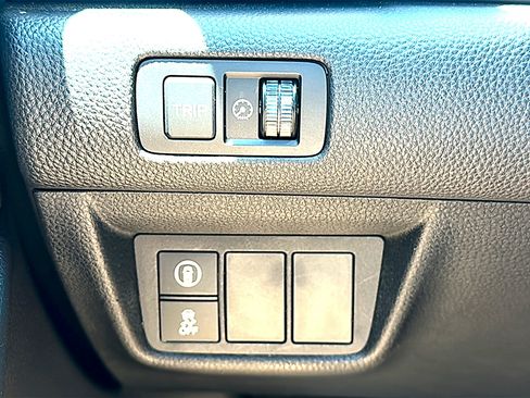 Used 2019 Honda Accord Sport image 34