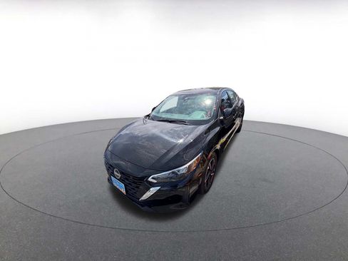 Used 2025 Nissan Sentra SV FWD image 5