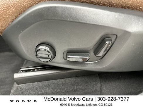 Certified 2023 Volvo XC90 B6 Plus w/ Protection Package Premier AWD/4WD image 12