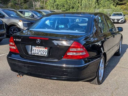 Used 2001 Mercedes-Benz C 320 Sedan image 3