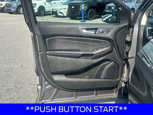 Certified 2024 Ford Edge Titanium AWD/4WD image 11