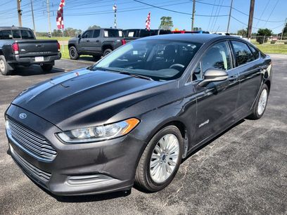 Used 2016 Ford Fusion SE