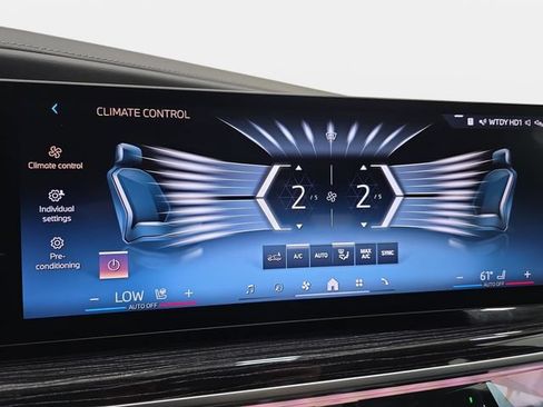 Certified 2025 BMW 740i xDrive AWD/4WD image 20