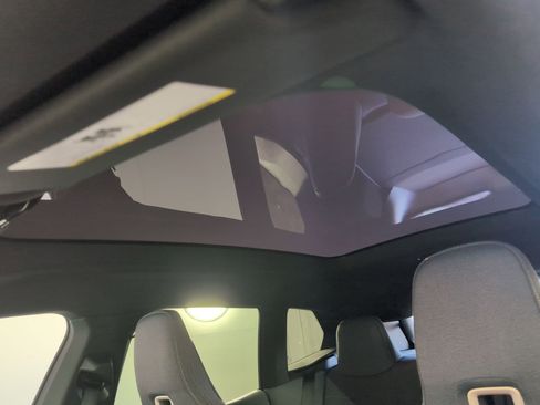 New 2026 BMW iX xDrive45 image 12