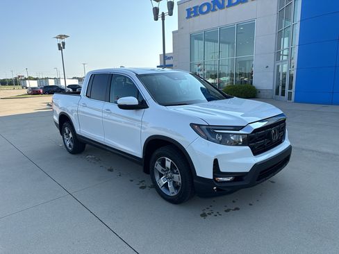 New 2026 Honda Ridgeline RTL image 3