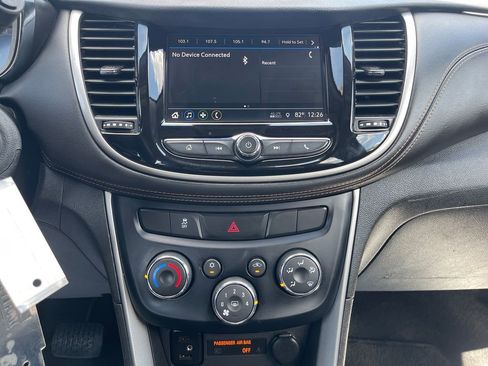 Used 2019 Chevrolet Trax LS FWD image 26