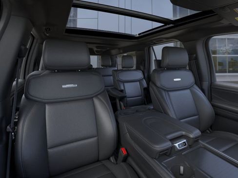 New 2026 Ford Expedition Max Platinum image 10