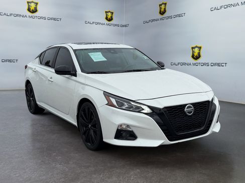 Used 2022 Nissan Altima 2.5 SR w/ Midnight Edition Package image 7