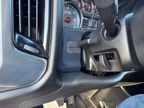 Used 2018 Chevrolet Silverado 1500 LT w/ All Star Edition image 12