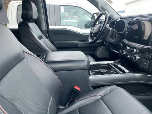 Used 2023 Ford F350 Lariat w/ Chrome Package image 3