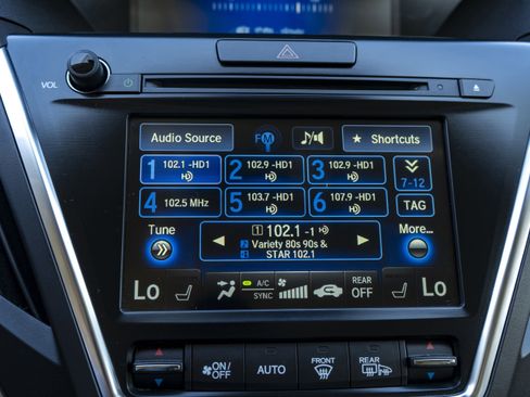 Used 2016 Acura MDX SH-AWD w/ Technology Package image 29