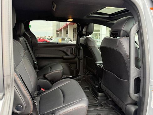 Certified 2024 Toyota Sienna XSE image 12
