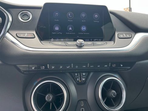 Used 2020 Chevrolet Blazer LT FWD image 15