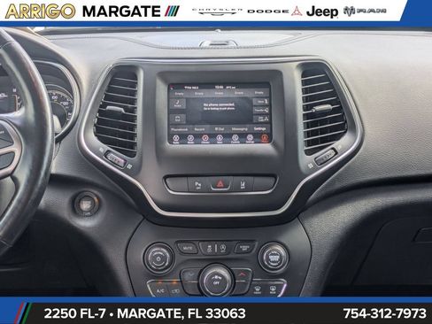 Used 2021 Jeep Cherokee Latitude Lux AWD/4WD image 19