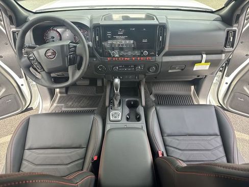 New 2026 Nissan Frontier PRO-4X AWD/4WD image 9