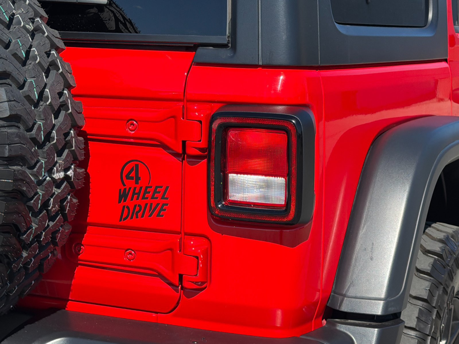 Used 2025 Jeep Wrangler Unlimited Sport AWD/4WD image 37
