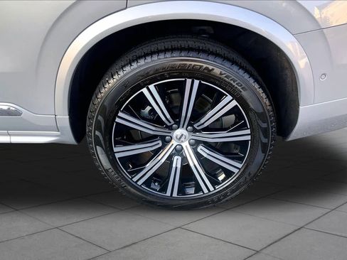 Used 2023 Volvo XC90 B6 Plus w/ Protection Package Premier AWD/4WD image 10