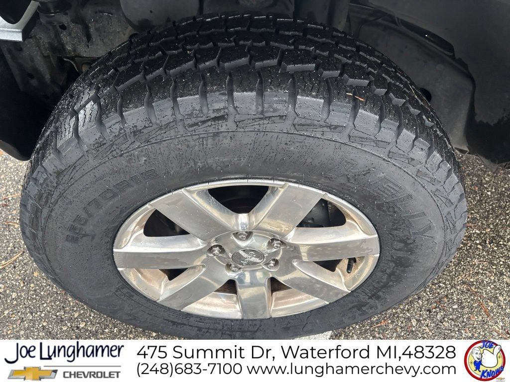 Used 2015 Jeep Wrangler Unlimited Sahara w/ Dual Top Group AWD/4WD image 10