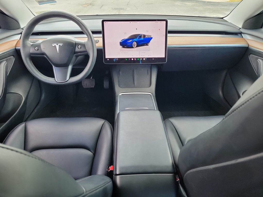 Used 2023 Tesla Model 3 Standard Range RWD image 12