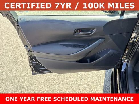 Used 2025 Toyota Corolla LE FWD image 13