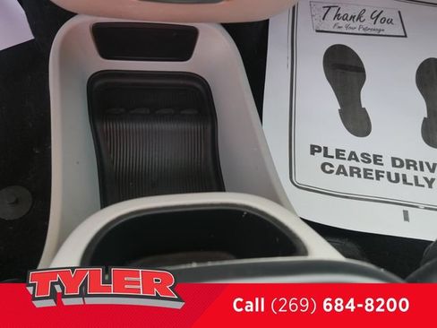 Used 2022 Chrysler Pacifica Touring-L FWD image 36