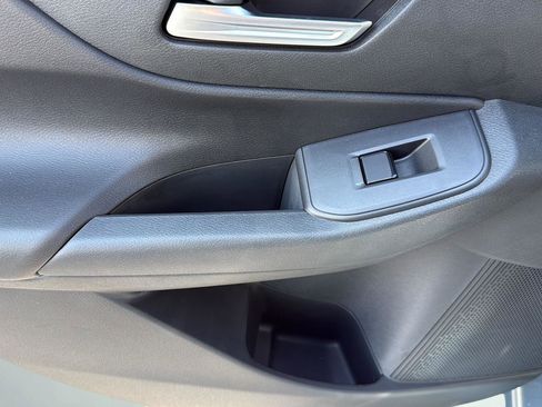 New 2026 Nissan Sentra SV FWD image 19
