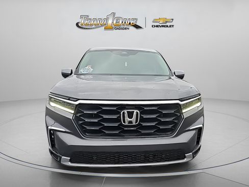 Used 2025 Honda Pilot EX-L image 2