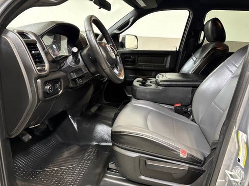 Used 2022 RAM 3500 Tradesman w/ Chrome Appearance Group image 13