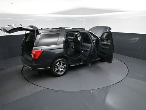Used 2022 Ford Expedition XLT RWD image 51