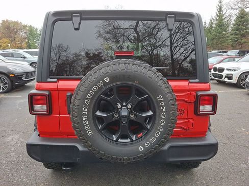 Used 2021 Jeep Wrangler Willys image 6