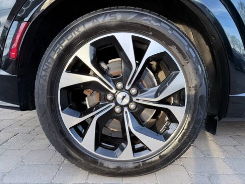 Used 2021 Ford Mustang Mach-E Premium image 58