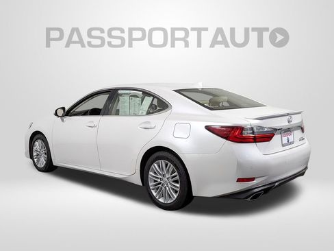 Used 2017 Lexus ES 350 w/ Premium Package image 3