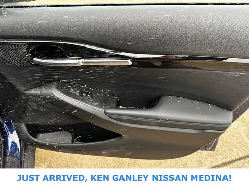 Used 2023 Kia Seltos S image 22