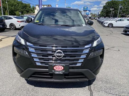 Used 2024 Nissan Rogue S AWD/4WD image 10