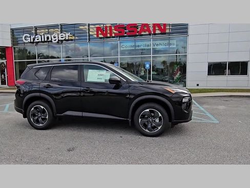 New 2026 Nissan Rogue SV image 36