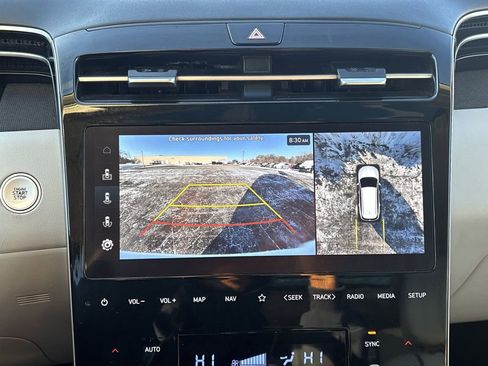 Used 2024 Hyundai Tucson Limited image 11