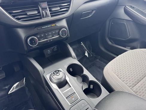 Used 2022 Ford Escape SE w/ Convenience Package image 31