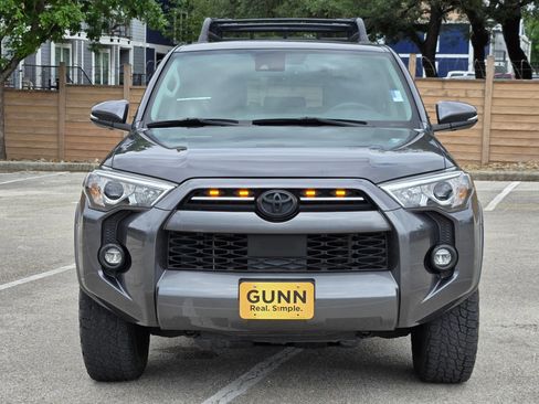 Used 2023 Toyota 4Runner SR5 Premium w/ Moonroof Package RWD image 9