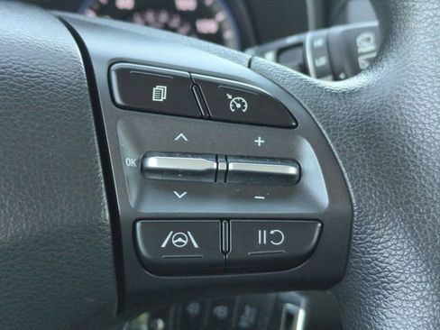 Used 2023 Hyundai Kona SE w/ Cargo Package image 24