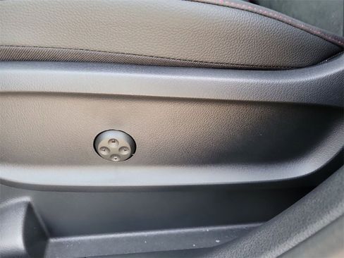 New 2025 Mercedes-Benz GLA 250 GLA 250 image 17