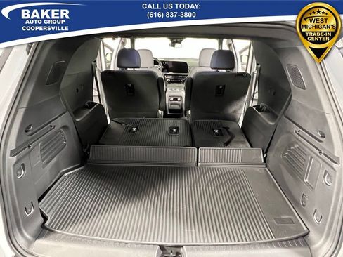 New 2026 Chevrolet Traverse LT w/ LPO, Floor Liner Package image 14