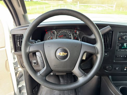Used 2024 Chevrolet Express 2500 w/ Driver Convenience Package RWD image 24