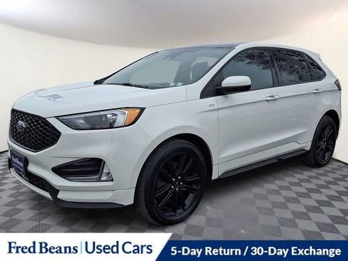 Certified 2022 Ford Edge ST-Line image 3