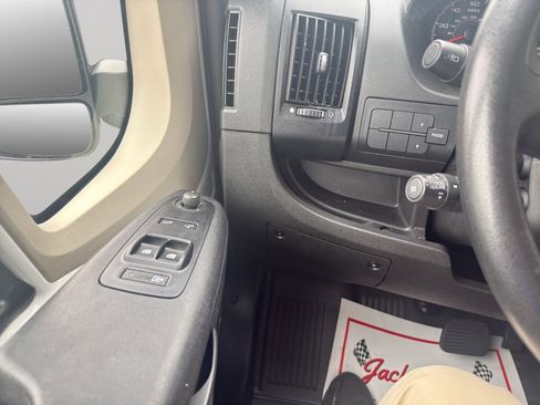 Used 2021 RAM ProMaster 1500 FWD image 19