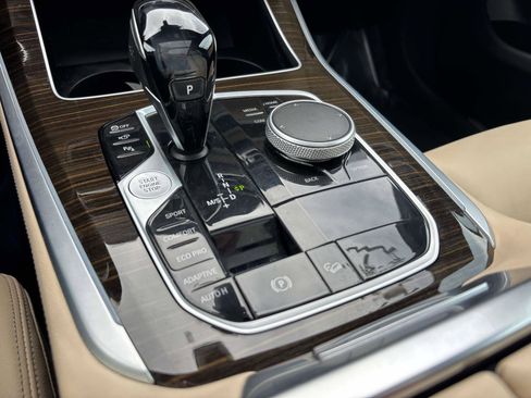 Used 2021 BMW X5 xDrive40i w/ Premium Package image 34