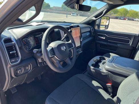 Used 2026 RAM 2500 Big Horn AWD/4WD image 12