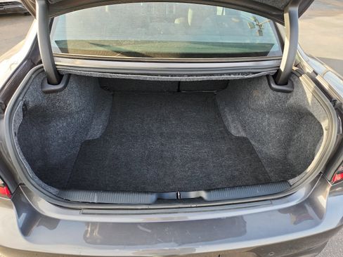 Used 2023 Dodge Charger SXT image 8