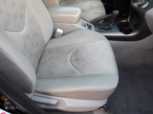 Used 2009 Toyota RAV4 4WD image 19